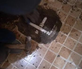 龙井卫生间漏水维修公司为您分享下卫生间渗水如何处理及注意事项